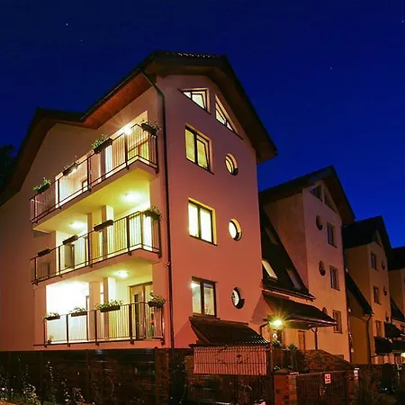 Tecza Apartman *